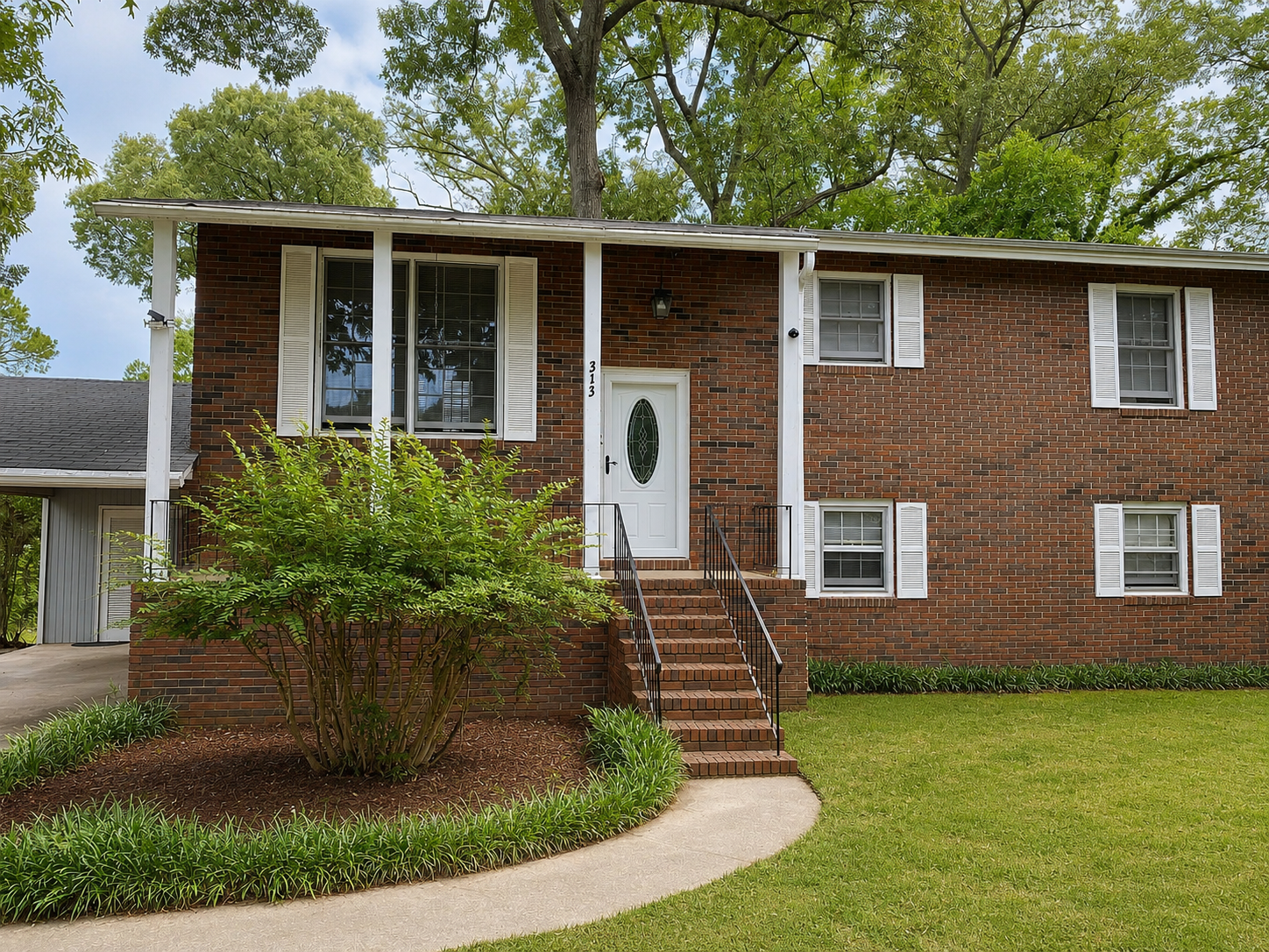 313 Sparta Street