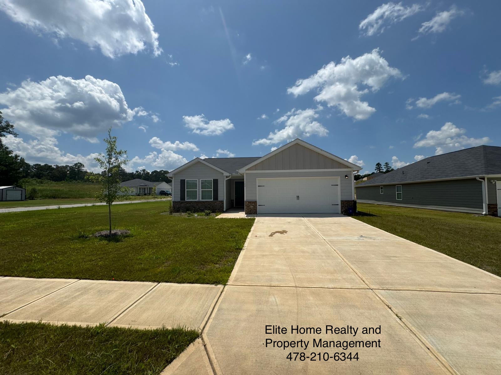 140 Lochwolde Drive
